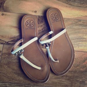 Tory Burch white T thong sandal